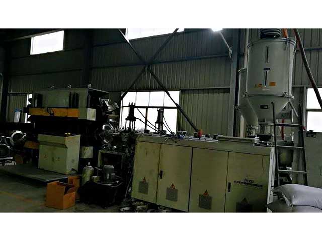 波紋管設(shè)備